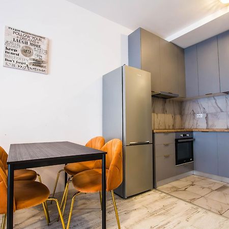 Luxury / Mihai Bravu Apartmens Bukarest Kültér fotó